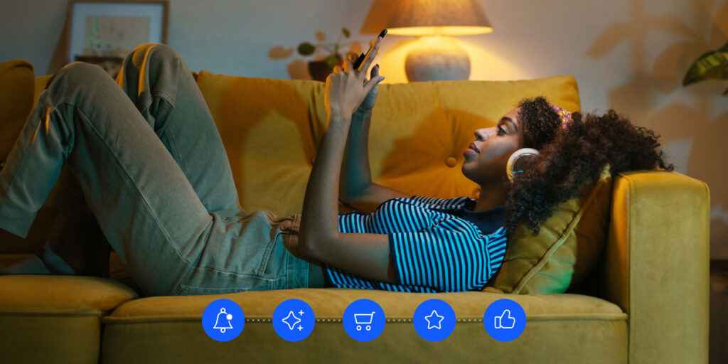 women navigating through the 5 stages of the SMS customer journey